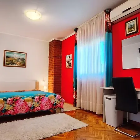 Apartment Ladybird Pula